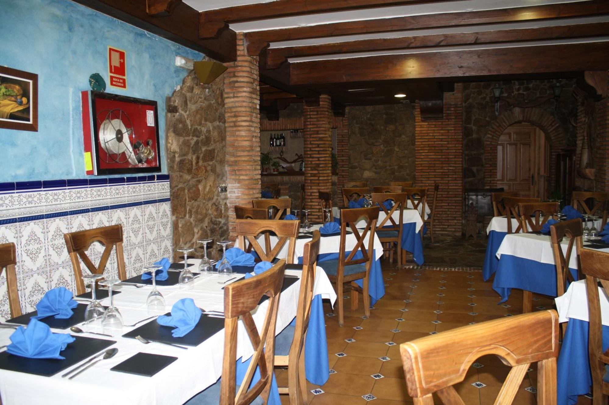 Hotel Carvajal Torrejón el Rubio Exteriér fotografie