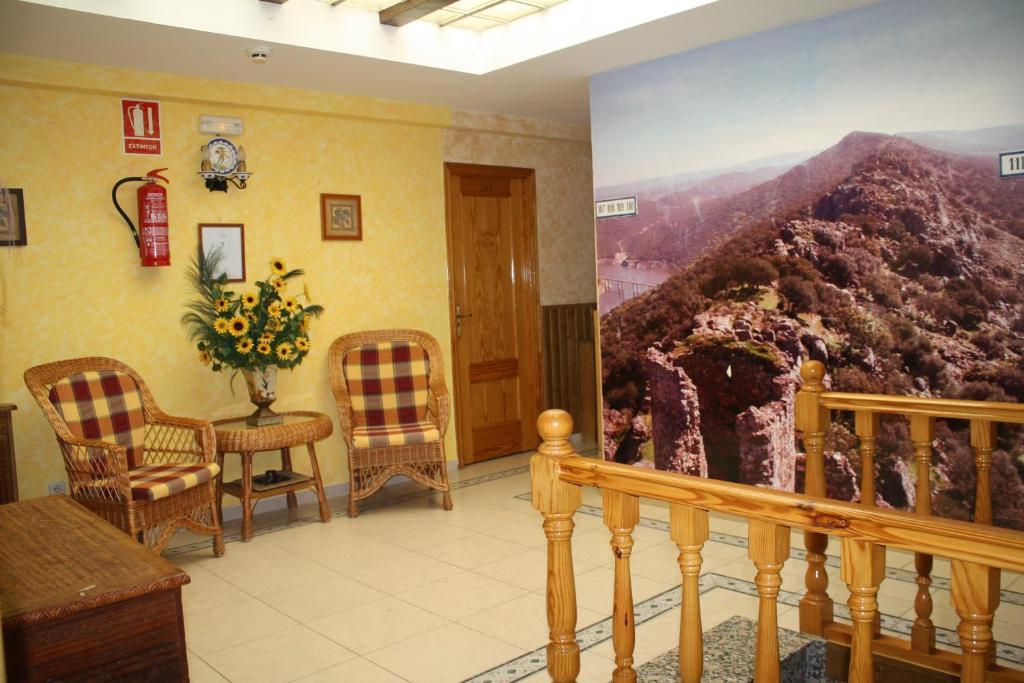 Hotel Carvajal Torrejón el Rubio Pokoj fotografie