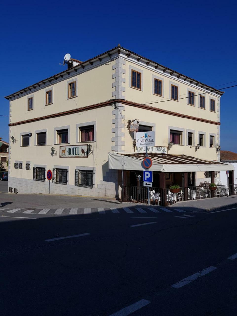 Hotel Carvajal Torrejón el Rubio Exteriér fotografie