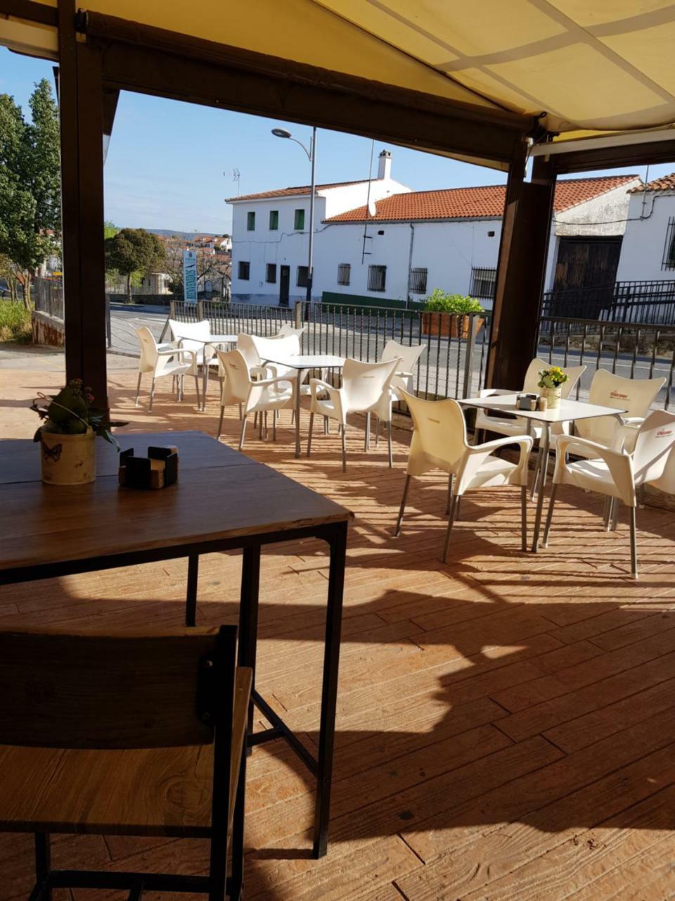 Hotel Carvajal Torrejón el Rubio Exteriér fotografie