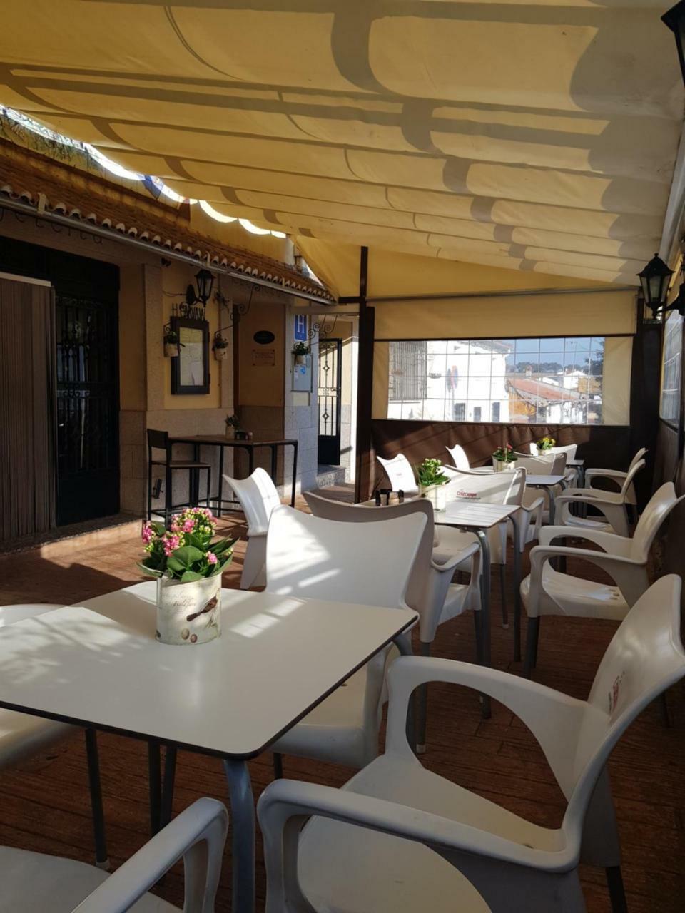 Hotel Carvajal Torrejón el Rubio Exteriér fotografie